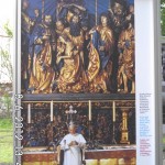 Papst vor Veit Stoss Altar